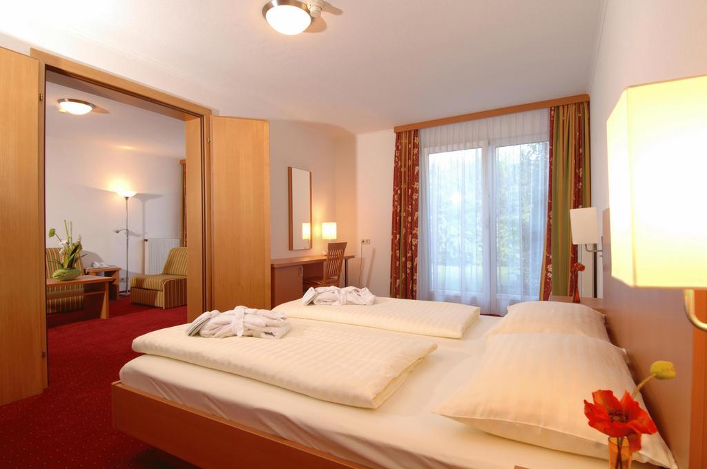 Apartment In Warmbad Villach Zimmer foto